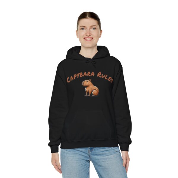 Unisex Heavy Blend™ Hooded Sweatshirt with Cute Capybara Design – Warm and Stylish Hoodie