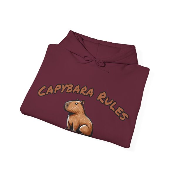 Unisex Heavy Blend™ Hooded Sweatshirt with Cute Capybara Design – Warm and Stylish Hoodie