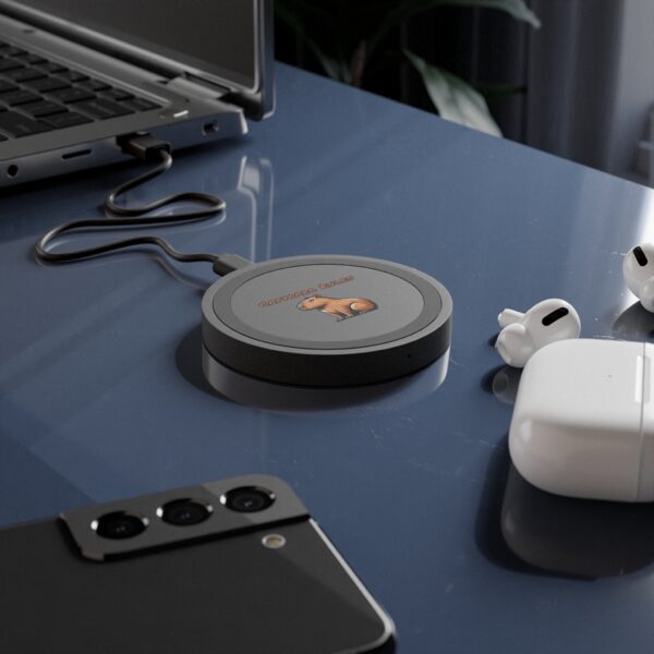 Capybara Quake Wireless Charging Pad – Fast, Reliable Charging with Adorable Capybara Design