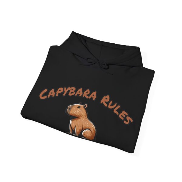 Unisex Heavy Blend™ Hooded Sweatshirt with Cute Capybara Design – Warm and Stylish Hoodie