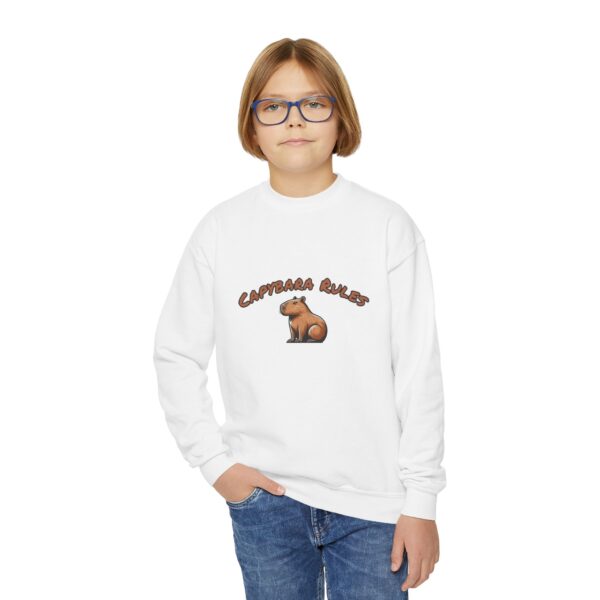 Youth Crewneck Sweatshirt with Adorable Capybara Design – Cozy and Fun for Everyday Wear