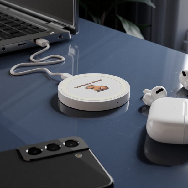 Capybara Quake Wireless Charging Pad – Fast, Reliable Charging with Adorable Capybara Design