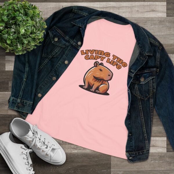 Women's Cotton Tee with Cute Capybara Design – Soft, Comfortable, and Stylish Casual Top