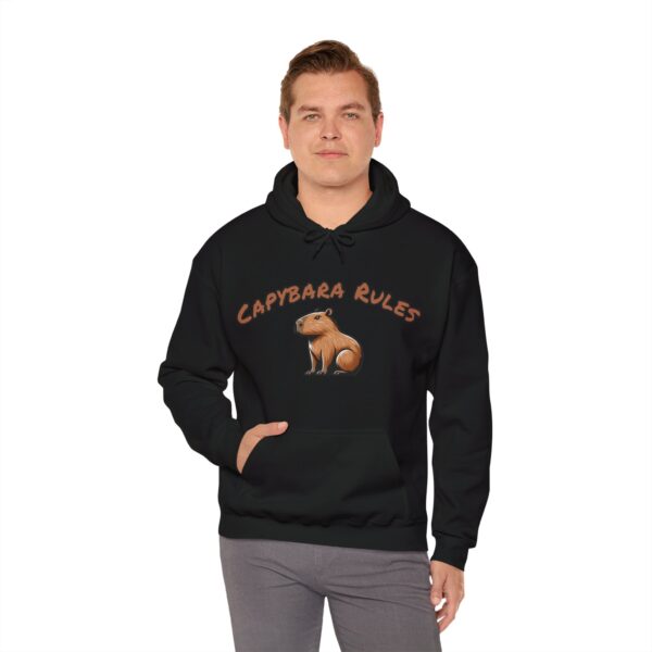Unisex Heavy Blend™ Hooded Sweatshirt with Cute Capybara Design – Warm and Stylish Hoodie