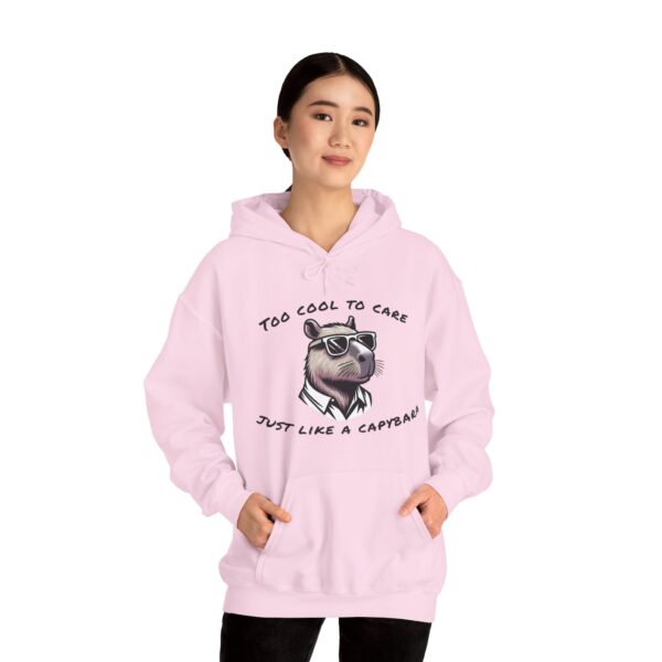 Unisex Heavy Blend™ Hooded Sweatshirt with Cute Capybara Design – Warm and Stylish Hoodie