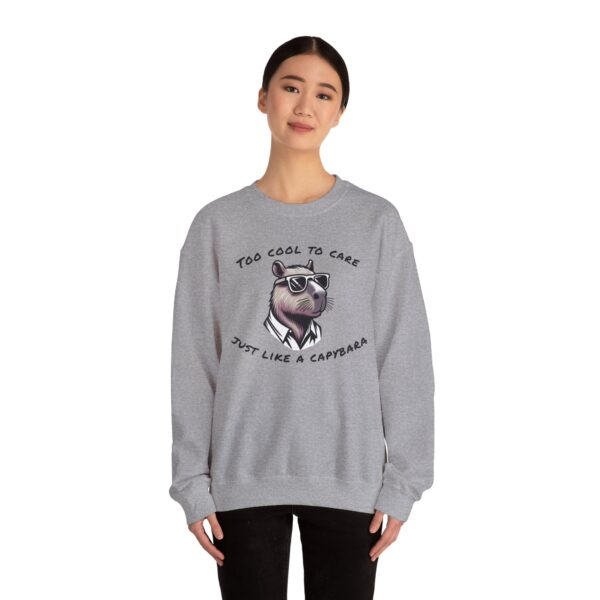 Unisex Heavy Blend™ Crewneck Sweatshirt with Cute Capybara Design – Embrace Comfort Every Day