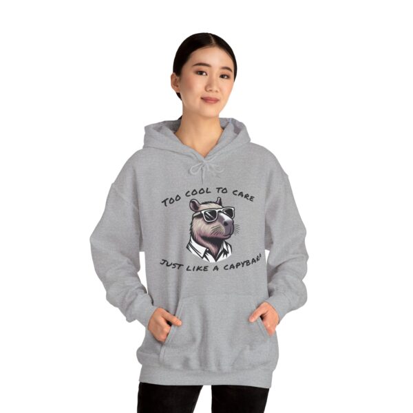 Unisex Heavy Blend™ Hooded Sweatshirt with Cute Capybara Design – Warm and Stylish Hoodie