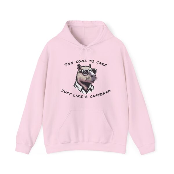 Unisex Heavy Blend™ Hooded Sweatshirt with Cute Capybara Design – Warm and Stylish Hoodie