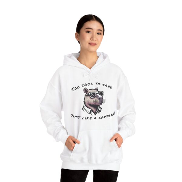 Unisex Heavy Blend™ Hooded Sweatshirt with Cute Capybara Design – Warm and Stylish Hoodie