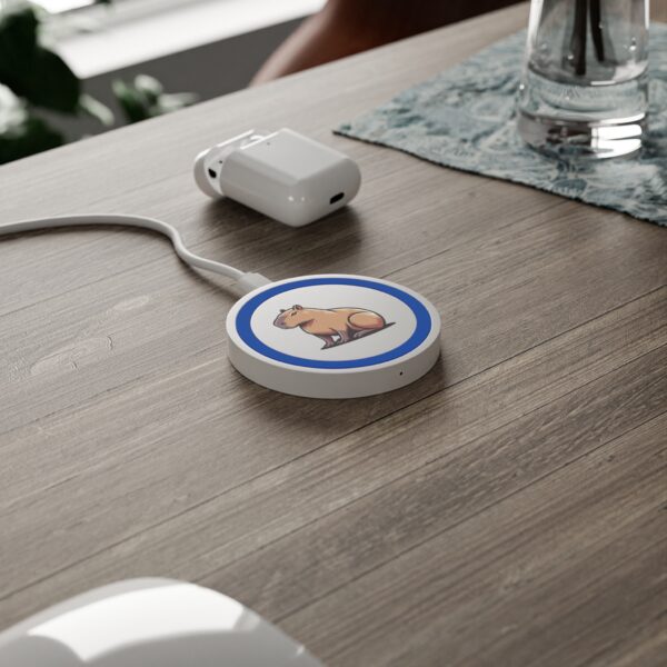 Capybara Quake Wireless Charging Pad – Fast, Reliable Charging with Adorable Capybara Design