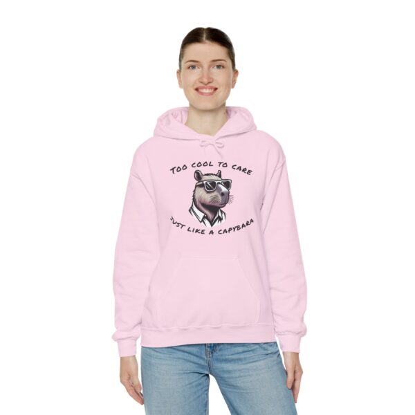 Unisex Heavy Blend™ Hooded Sweatshirt with Cute Capybara Design – Warm and Stylish Hoodie