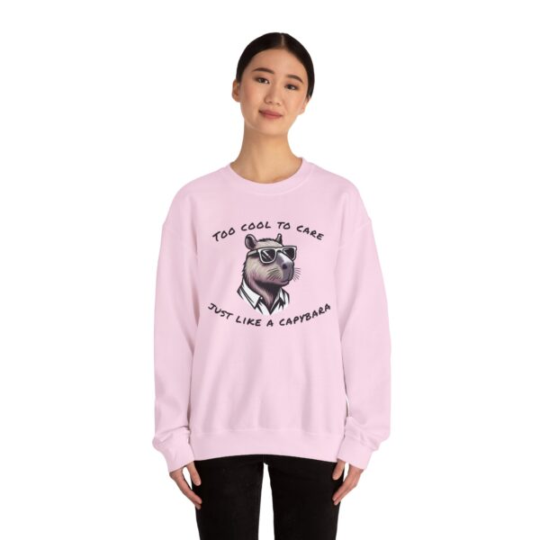 Unisex Heavy Blend™ Crewneck Sweatshirt with Cute Capybara Design – Embrace Comfort Every Day