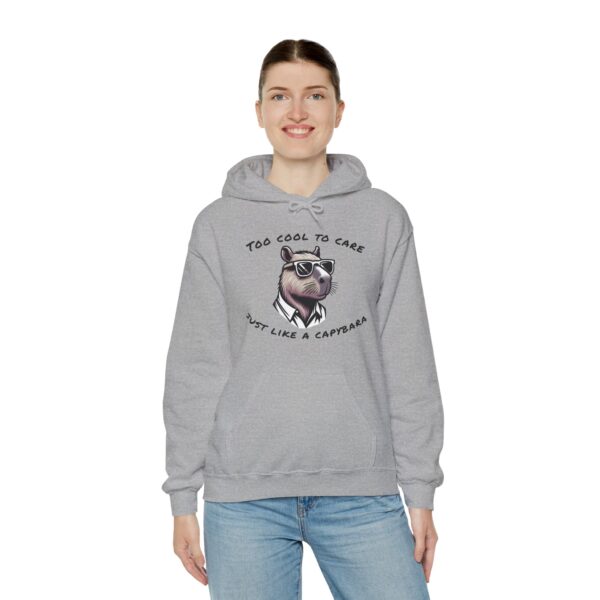 Unisex Heavy Blend™ Hooded Sweatshirt with Cute Capybara Design – Warm and Stylish Hoodie