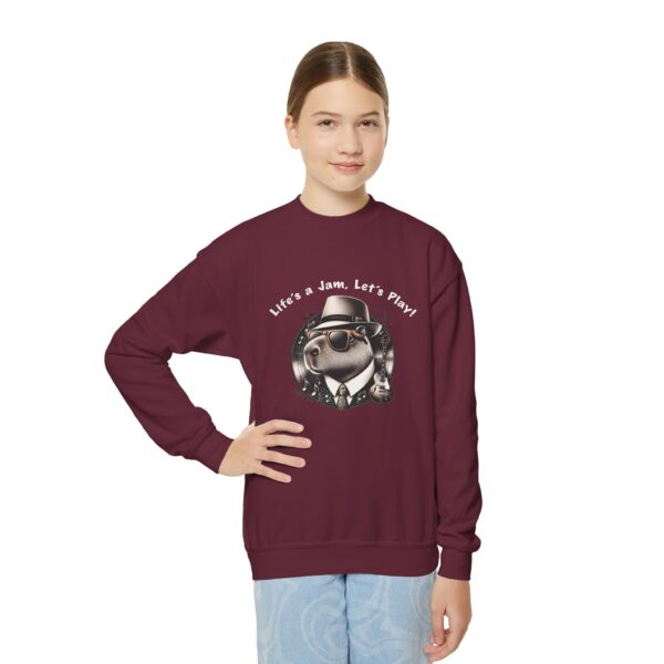 Youth Crewneck Sweatshirt with Adorable Capybara Design – Cozy and Fun for Everyday Wear