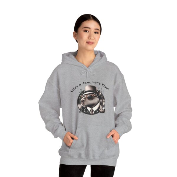 Unisex Heavy Blend™ Hooded Sweatshirt with Cute Capybara Design – Warm and Stylish Hoodie