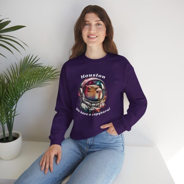Unisex Heavy Blend™ Crewneck Sweatshirt with Cute Capybara Design – Embrace Comfort Every Day