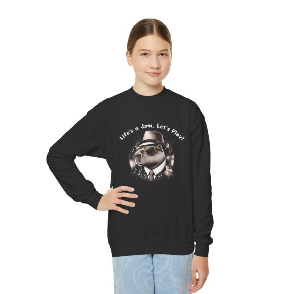 Youth Crewneck Sweatshirt with Adorable Capybara Design – Cozy and Fun for Everyday Wear