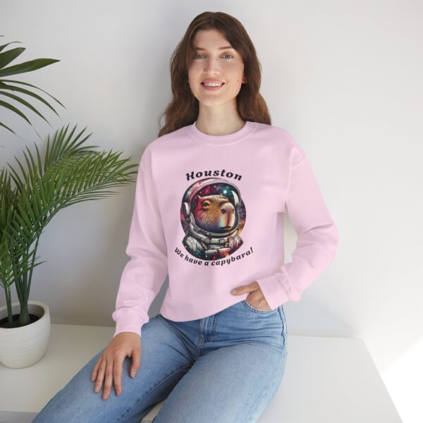 Unisex Heavy Blend™ Crewneck Sweatshirt with Cute Capybara Design – Embrace Comfort Every Day