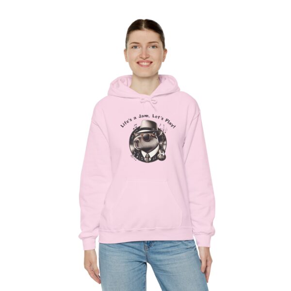 Unisex Heavy Blend™ Hooded Sweatshirt with Cute Capybara Design – Warm and Stylish Hoodie