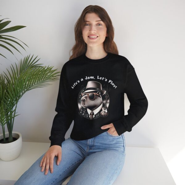 Unisex Heavy Blend™ Crewneck Sweatshirt with Cute Capybara Design – Embrace Comfort Every Day