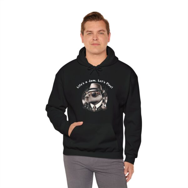 Unisex Heavy Blend™ Hooded Sweatshirt with Cute Capybara Design – Warm and Stylish Hoodie