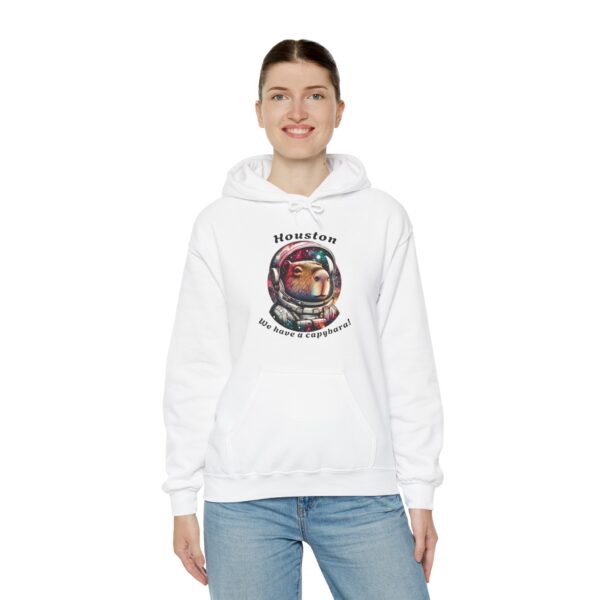 Unisex Heavy Blend™ Hooded Sweatshirt with Cute Capybara Design – Warm and Stylish Hoodie