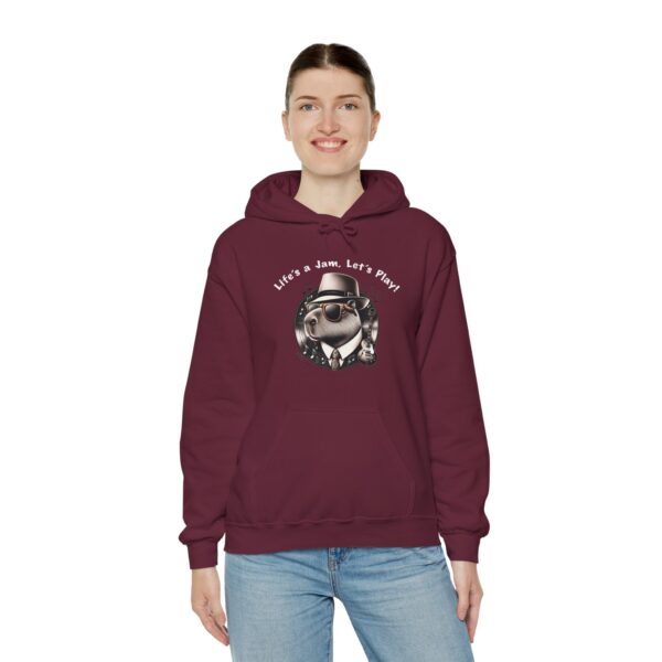 Unisex Heavy Blend™ Hooded Sweatshirt with Cute Capybara Design – Warm and Stylish Hoodie