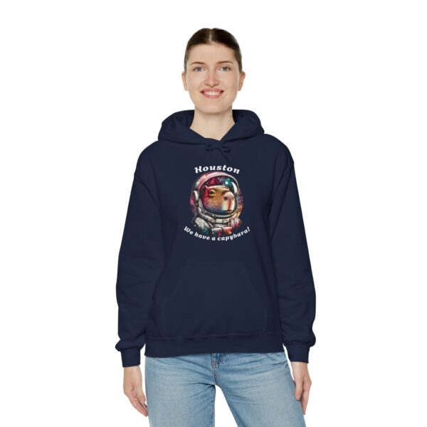 Unisex Heavy Blend™ Hooded Sweatshirt with Cute Capybara Design – Warm and Stylish Hoodie