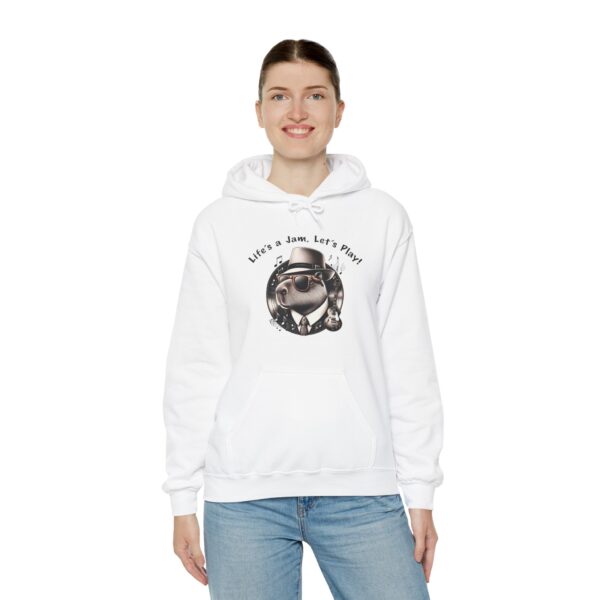Unisex Heavy Blend™ Hooded Sweatshirt with Cute Capybara Design – Warm and Stylish Hoodie