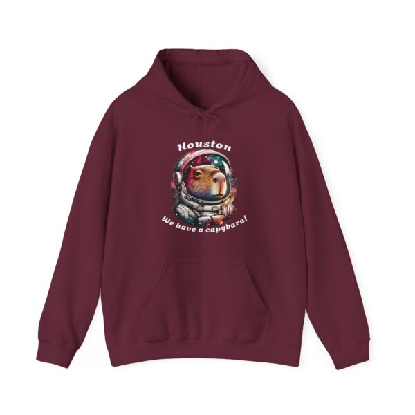 Unisex Heavy Blend™ Hooded Sweatshirt with Cute Capybara Design – Warm and Stylish Hoodie