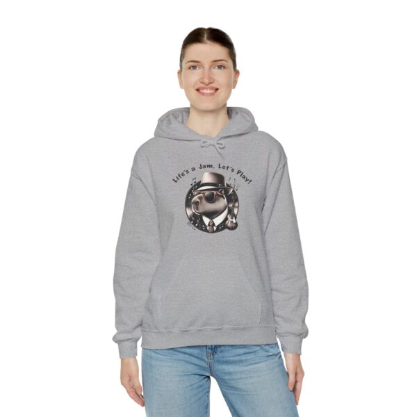Unisex Heavy Blend™ Hooded Sweatshirt with Cute Capybara Design – Warm and Stylish Hoodie