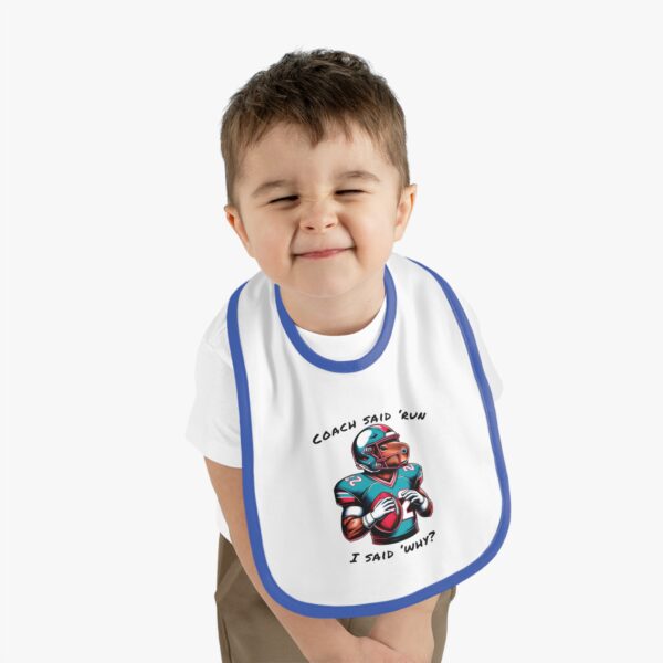 Baby Contrast Trim Jersey Bib with Adorable Capybara Design – Soft, Stylish, and Perfect for Messy Mealtime