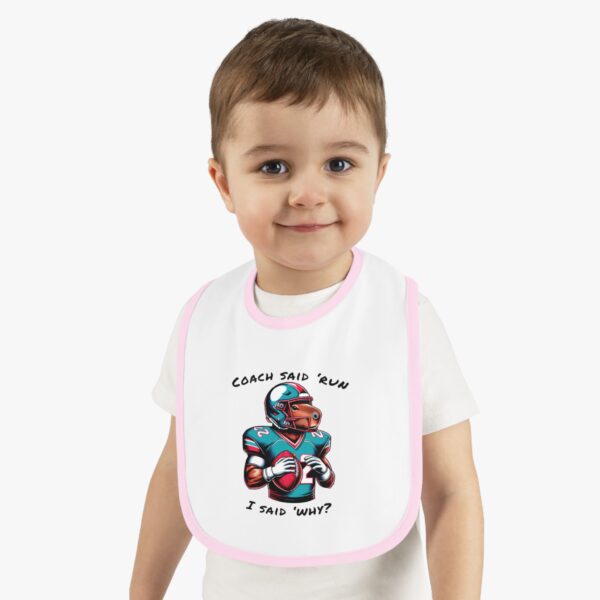 Baby Contrast Trim Jersey Bib with Adorable Capybara Design – Soft, Stylish, and Perfect for Messy Mealtime