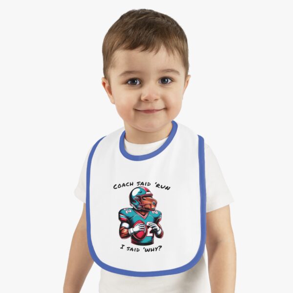 Baby Contrast Trim Jersey Bib with Adorable Capybara Design – Soft, Stylish, and Perfect for Messy Mealtime