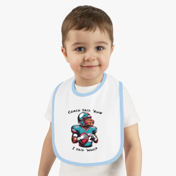 Baby Contrast Trim Jersey Bib with Adorable Capybara Design – Soft, Stylish, and Perfect for Messy Mealtime