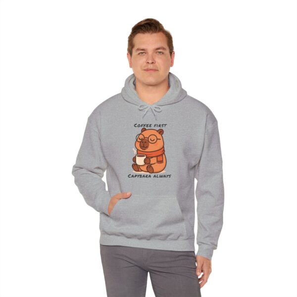 Unisex Heavy Blend™ Hooded Sweatshirt with Cute Capybara Design – Warm and Stylish Hoodie