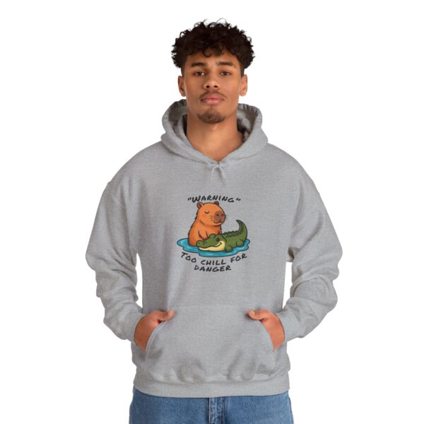 Unisex Heavy Blend™ Hooded Sweatshirt with Cute Capybara Design – Warm and Stylish Hoodie