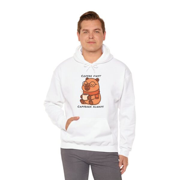 Unisex Heavy Blend™ Hooded Sweatshirt with Cute Capybara Design – Warm and Stylish Hoodie