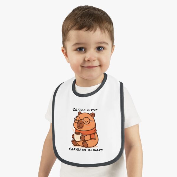 Baby Contrast Trim Jersey Bib with Adorable Capybara Design – Soft, Stylish, and Perfect for Messy Mealtime