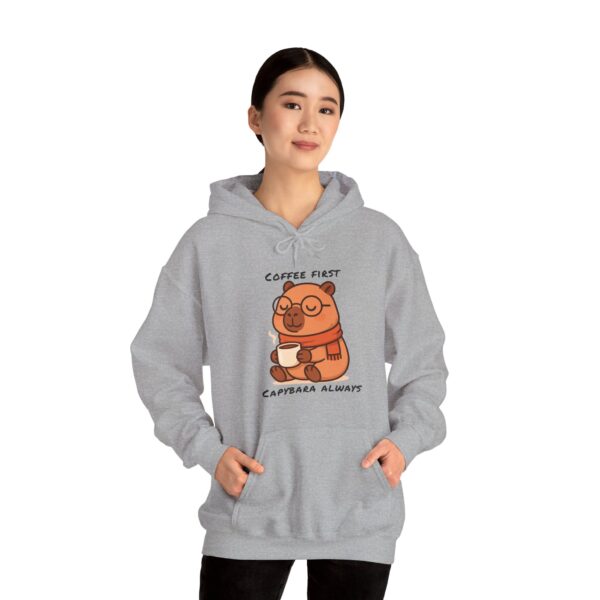 Unisex Heavy Blend™ Hooded Sweatshirt with Cute Capybara Design – Warm and Stylish Hoodie