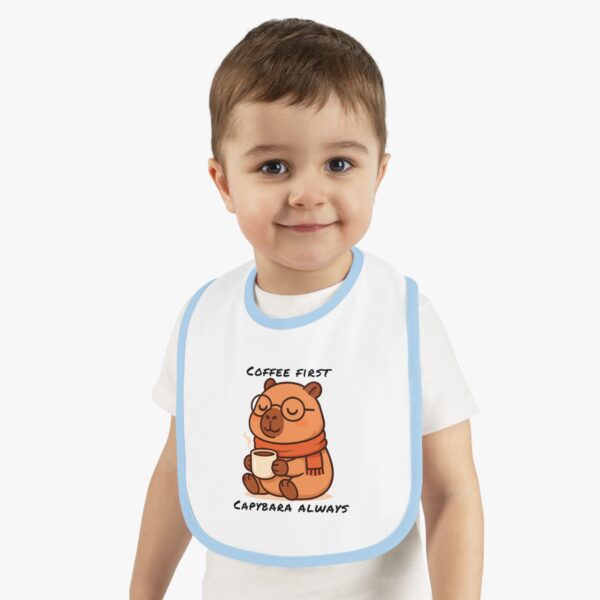 Baby Contrast Trim Jersey Bib with Adorable Capybara Design – Soft, Stylish, and Perfect for Messy Mealtime