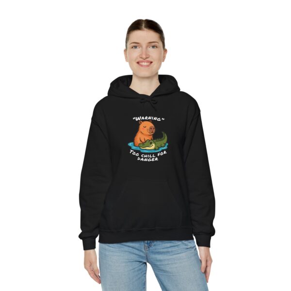 Unisex Heavy Blend™ Hooded Sweatshirt with Cute Capybara Design – Warm and Stylish Hoodie