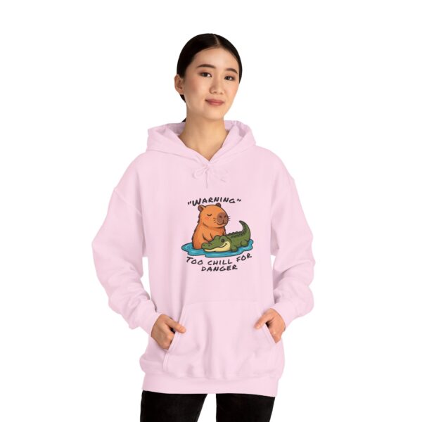 Unisex Heavy Blend™ Hooded Sweatshirt with Cute Capybara Design – Warm and Stylish Hoodie