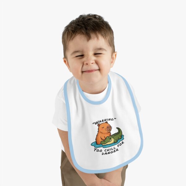 Baby Contrast Trim Jersey Bib with Adorable Capybara Design – Soft, Stylish, and Perfect for Messy Mealtime