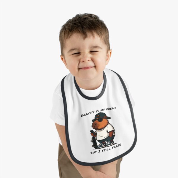 Baby Contrast Trim Jersey Bib with Adorable Capybara Design – Soft, Stylish, and Perfect for Messy Mealtime