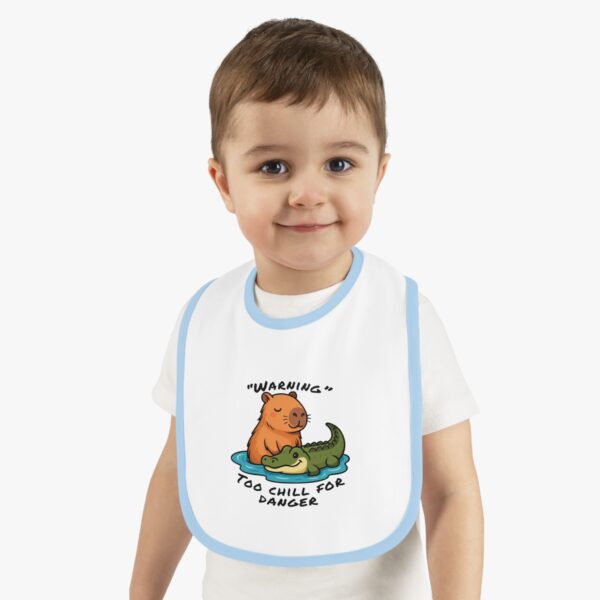 Baby Contrast Trim Jersey Bib with Adorable Capybara Design – Soft, Stylish, and Perfect for Messy Mealtime