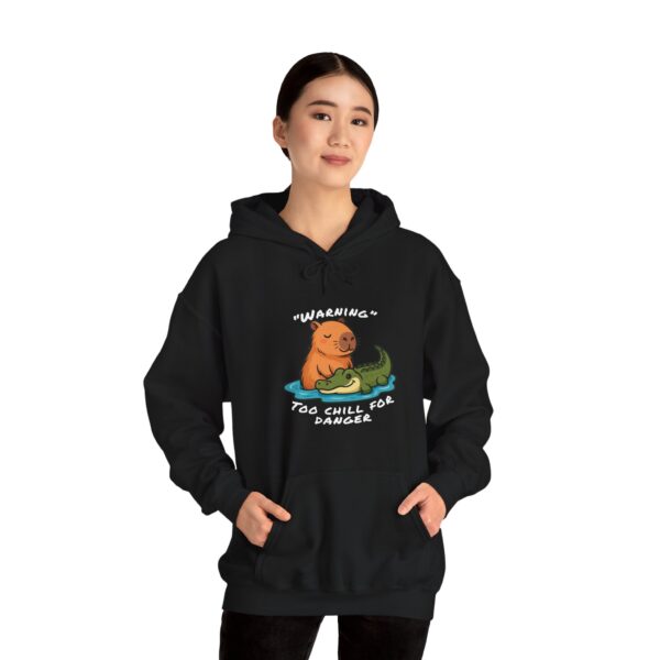 Unisex Heavy Blend™ Hooded Sweatshirt with Cute Capybara Design – Warm and Stylish Hoodie