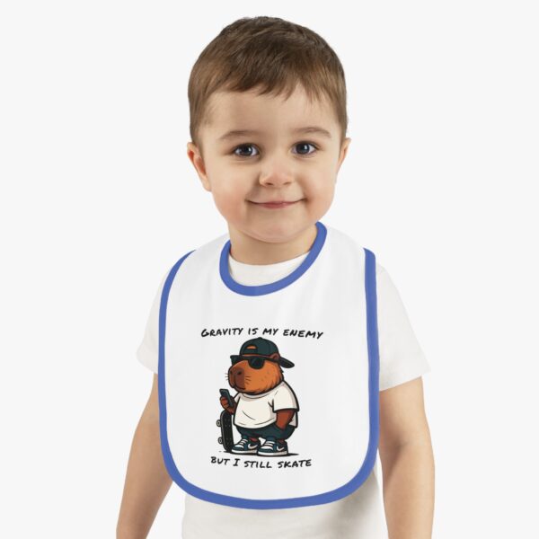 Baby Contrast Trim Jersey Bib with Adorable Capybara Design – Soft, Stylish, and Perfect for Messy Mealtime