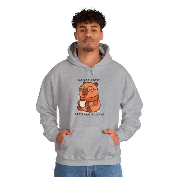 Unisex Heavy Blend™ Hooded Sweatshirt with Cute Capybara Design – Warm and Stylish Hoodie
